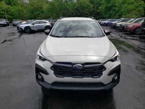 Used 2025 Subaru Crosstrek 2.0i Premium image 9
