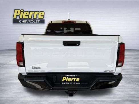 New 2026 Chevrolet Colorado ZR2 image 3
