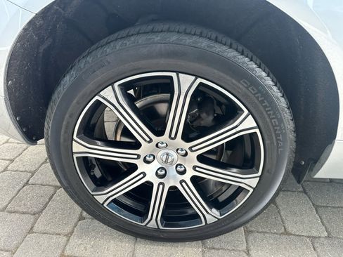 Used 2021 Volvo XC60 T6 Inscription AWD/4WD image 39
