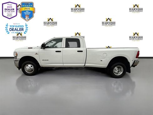 Used 2021 RAM 3500 Tradesman w/ Towing Technology Group image 2