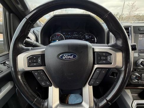 Used 2017 Ford F250 Platinum w/ Platinum Ultimate Package image 12