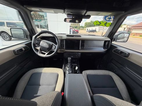 Used 2025 Ford Bronco Big Bend AWD/4WD image 10