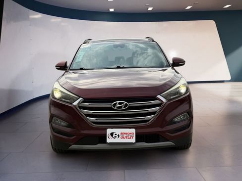Used 2017 Hyundai Tucson Limited w/ Limited Ultimate Package 03 image 8