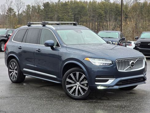 Used 2023 Volvo XC90 B6 Plus w/ Protection Package Premier image 16