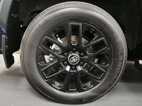 Certified 2025 Toyota Sequoia Limited w/ Tow Technology Package AWD/4WD image 34