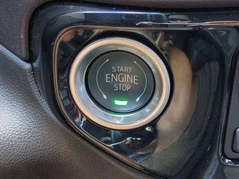 Used 2025 Chevrolet Silverado 3500 High Country w/ Technology Package image 28