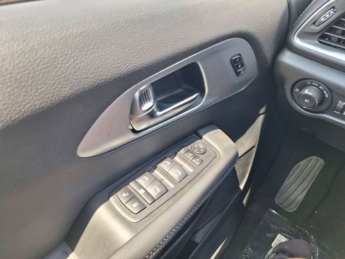 New 2026 Chrysler Pacifica Limited w/ S Appearance Package image 22