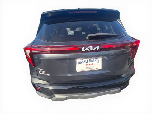 Used 2024 Kia Seltos EX image 20