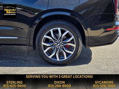 Used 2024 Cadillac XT6 Sport w/ Platinum Package image 17
