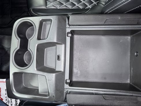 Used 2020 Chevrolet Silverado 1500 LT w/ All-Star Edition image 36