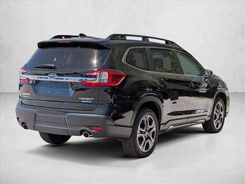 New 2026 Subaru Ascent Limited AWD/4WD image 2