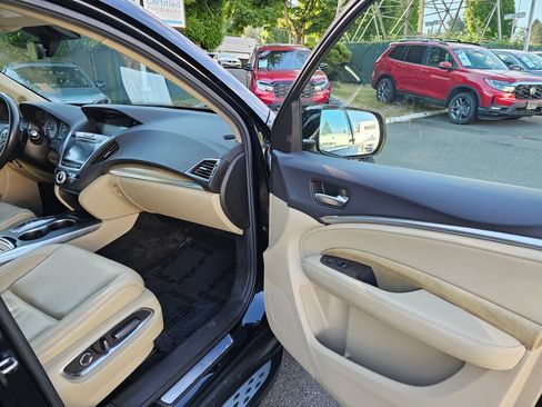 Used 2019 Acura MDX SH-AWD w/ Technology Package image 12