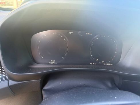 Used 2019 Volvo XC40 T5 R-Design AWD/4WD image 7