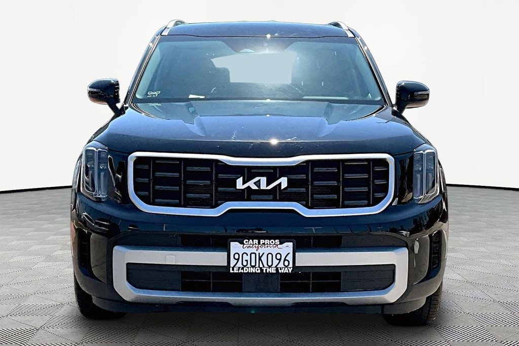 Certified 2023 Kia Telluride S AWD/4WD image 3