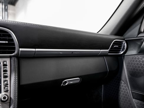 Used 2005 Porsche 911 Carrera S image 16