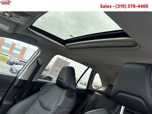 Certified 2021 Toyota RAV4 XLE Premium image 19