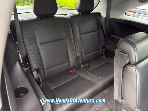 Used 2018 Acura MDX w/ Advance & Entertainment Pac FWD image 14