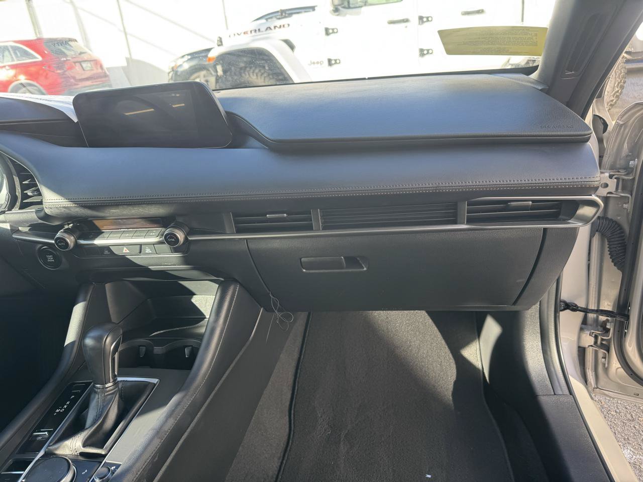Used 2023 MAZDA MAZDA3 s FWD image 31
