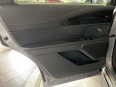 New 2024 Lincoln Nautilus Reserve w/ Equipment Group 202A image 28