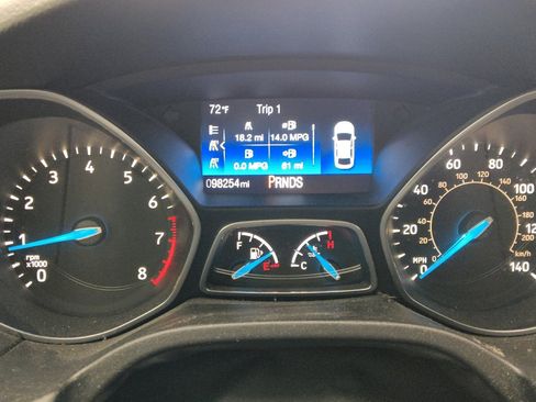 Used 2017 Ford Focus SEL image 23