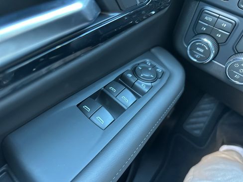 New 2026 Chevrolet Tahoe Z71 w/ Z71 Off-Road Package image 42