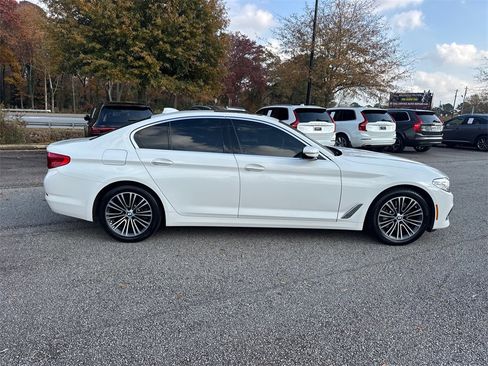 Used 2018 BMW 540i image 8