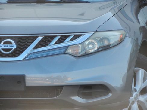 Used 2012 Nissan Murano S image 4