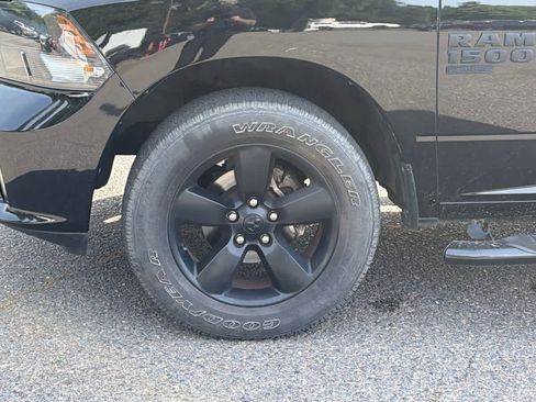 Used 2022 RAM 1500 Tradesman w/ Electronics Convenience Group RWD image 9