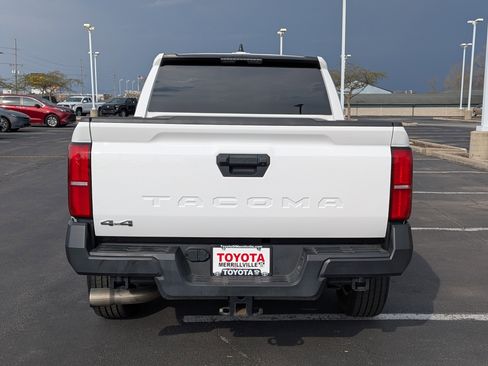 Certified 2025 Toyota Tacoma SR AWD/4WD image 6