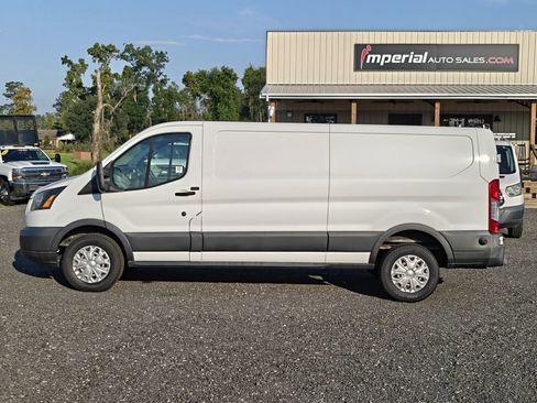 Used 2018 Ford Transit 250 148 Low Roof image 10