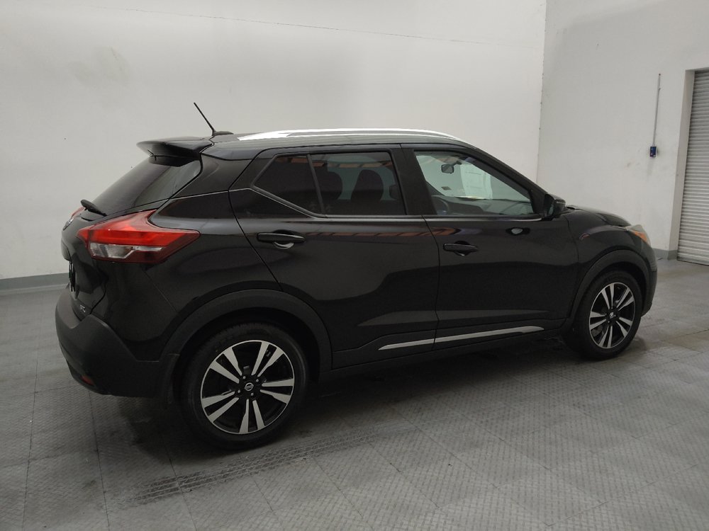 Used 2019 Nissan Kicks SR FWD image 10
