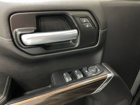 Certified 2021 Chevrolet Silverado 1500 LT AWD/4WD image 23