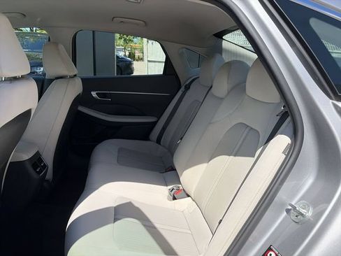 Used 2021 Hyundai Sonata SEL FWD image 22