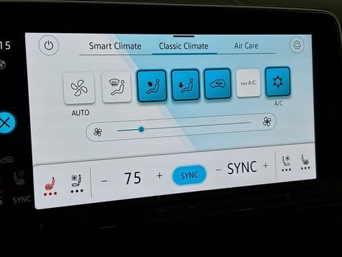 New 2026 Volkswagen Atlas Cross Sport SEL Premium R-Line image 17