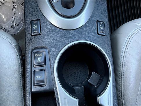 Used 2013 Nissan Rogue SL image 24