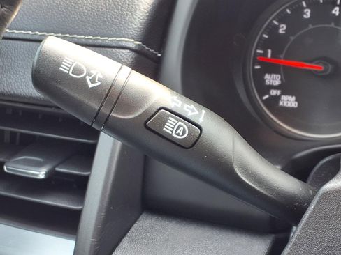 Used 2022 GMC Terrain SLT w/ Elevation Edition image 24