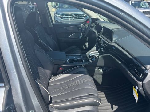 Used 2026 Acura MDX SH-AWD w/ Advance Package image 32