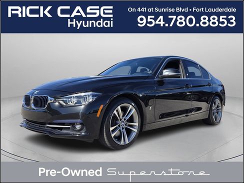 Used 2018 BMW 330e w/ Convenience Package image 1