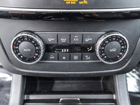 Used 2019 Mercedes-Benz GLE 400 4MATIC image 19