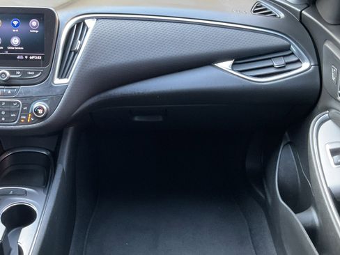 Used 2023 Chevrolet Malibu LT image 23