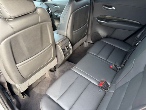 Certified 2023 Cadillac XT4 Sport FWD image 30