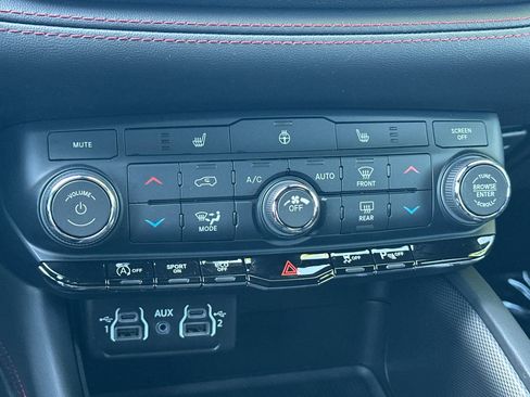 New 2026 Dodge Durango GT w/ Blacktop Package RWD image 21