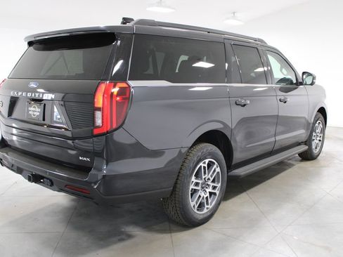 New 2026 Ford Expedition Max Active image 8