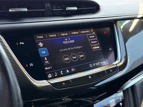 Used 2020 Cadillac XT6 Sport AWD/4WD image 20