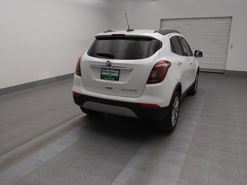 Used 2020 Buick Encore Preferred image 7