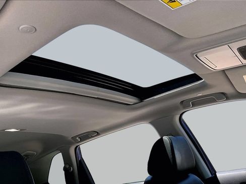 Used 2025 Honda CR-V EX-L image 21