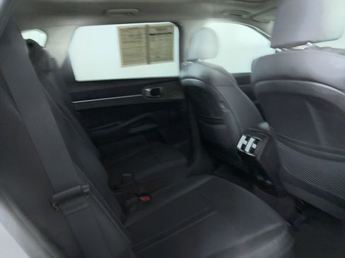 Used 2023 Kia Sorento X-Line EX image 24