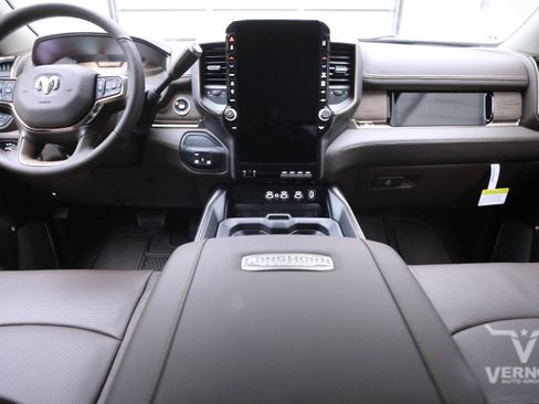 New 2026 RAM 3500 Limited image 13