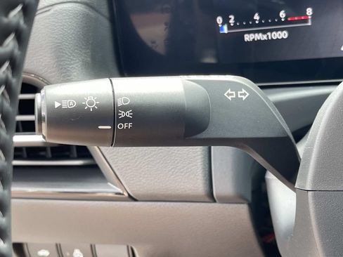 New 2026 Nissan Sentra SV w/ SV Convenience Package FWD image 32