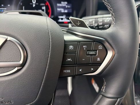 New 2026 Lexus LX 700h Luxury image 12